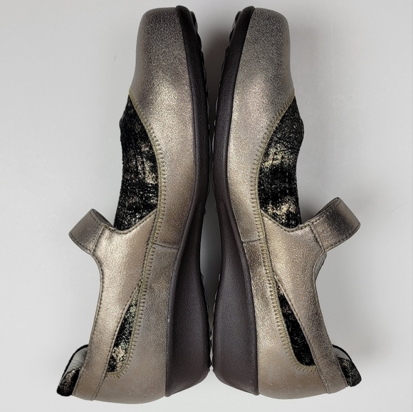 Drew Genoa Mary Jane Comfort Flats 9.5 NEW - Picture 3 of 12